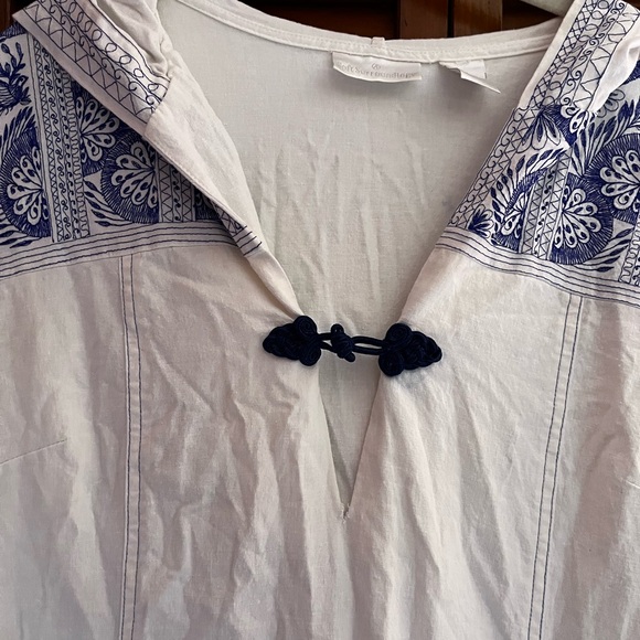 Soft Surroundings Hooded Embroidered Maxi Dress Beach Cover-Up Hoodie - Picture 6 of 11